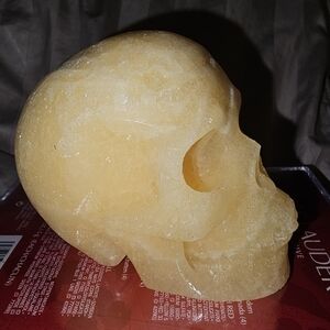 518 grams, 9 cm Beeswax Jade, Hand Carved Crystal Skull, New!